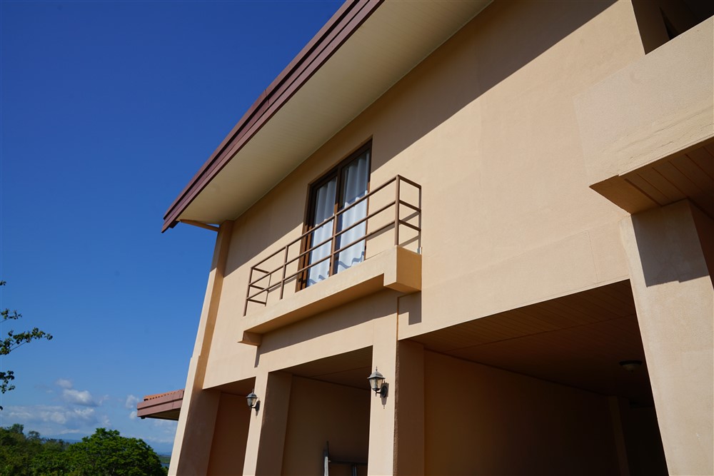 Under Contract Boca Chica, Panama Large Oceanfront Condominium Villas