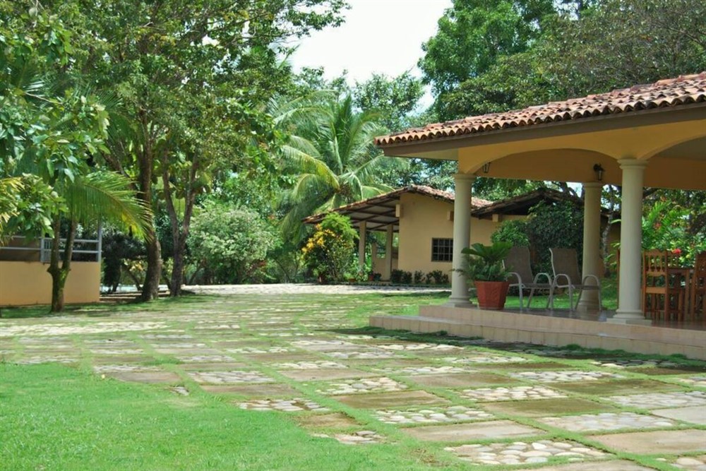 Casita De Vaqueros for Rent in Boca Chica, Panama Boquete Panama Real