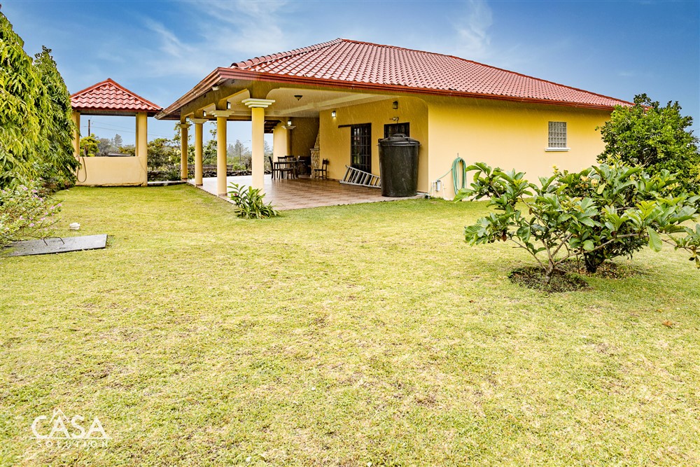 Sold by Casa Solution Great House for Sale on a Corner Lot in in