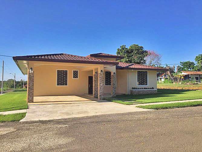 Price Reduction! New High Quality 3-bedroom Home for Sale in A Great Community of David, Panama