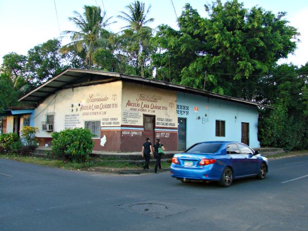 Center of Downtown David – 1,202 m2 Commercial Property by the Central Park