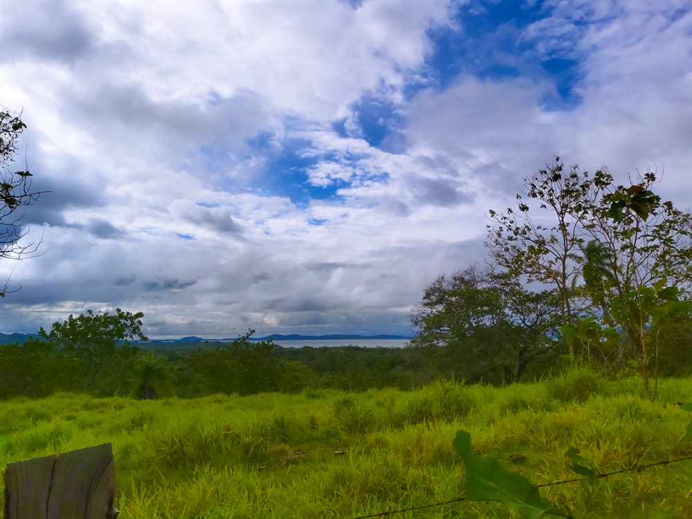 Price Reduction! Very Big Boca Chica, Panama Beautiful Lot for Sale – Nearly 4 Acres