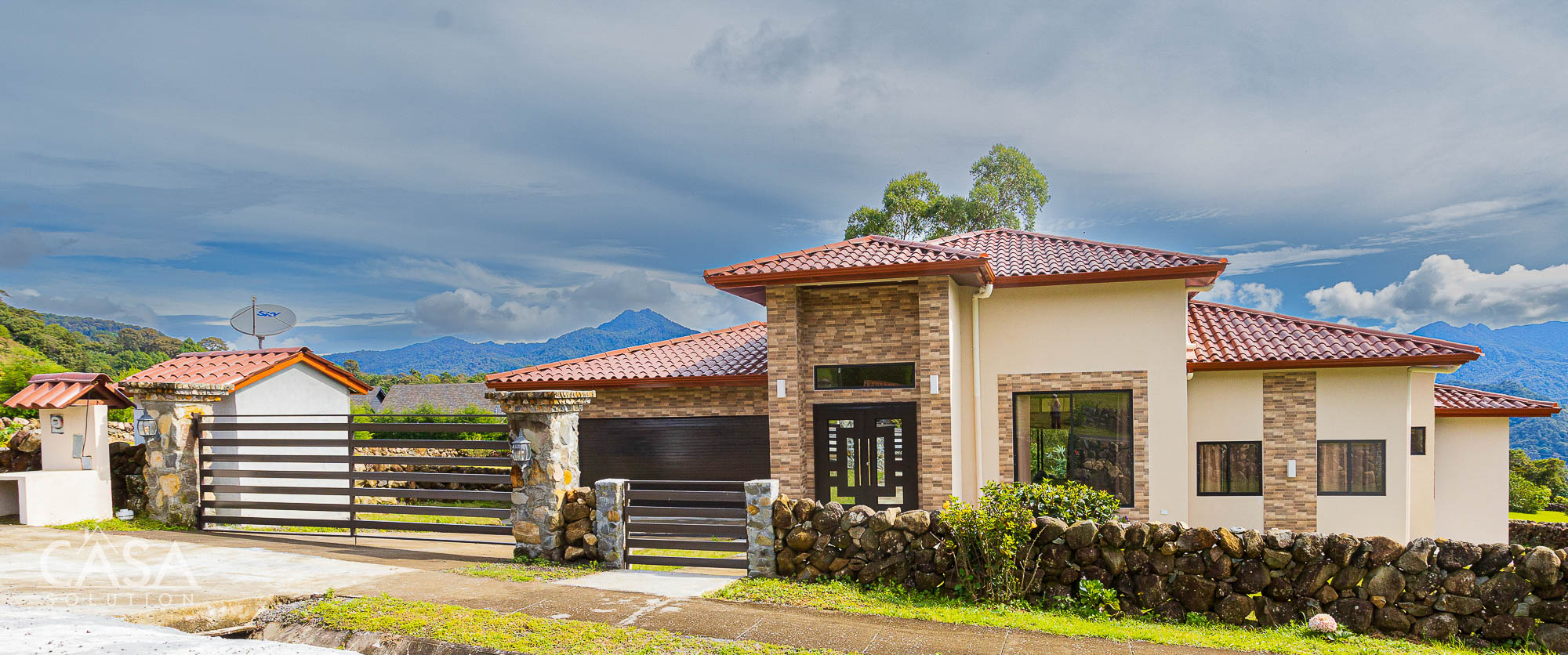 Outstanding Home with a Great View for Sale in Boquete, Panama