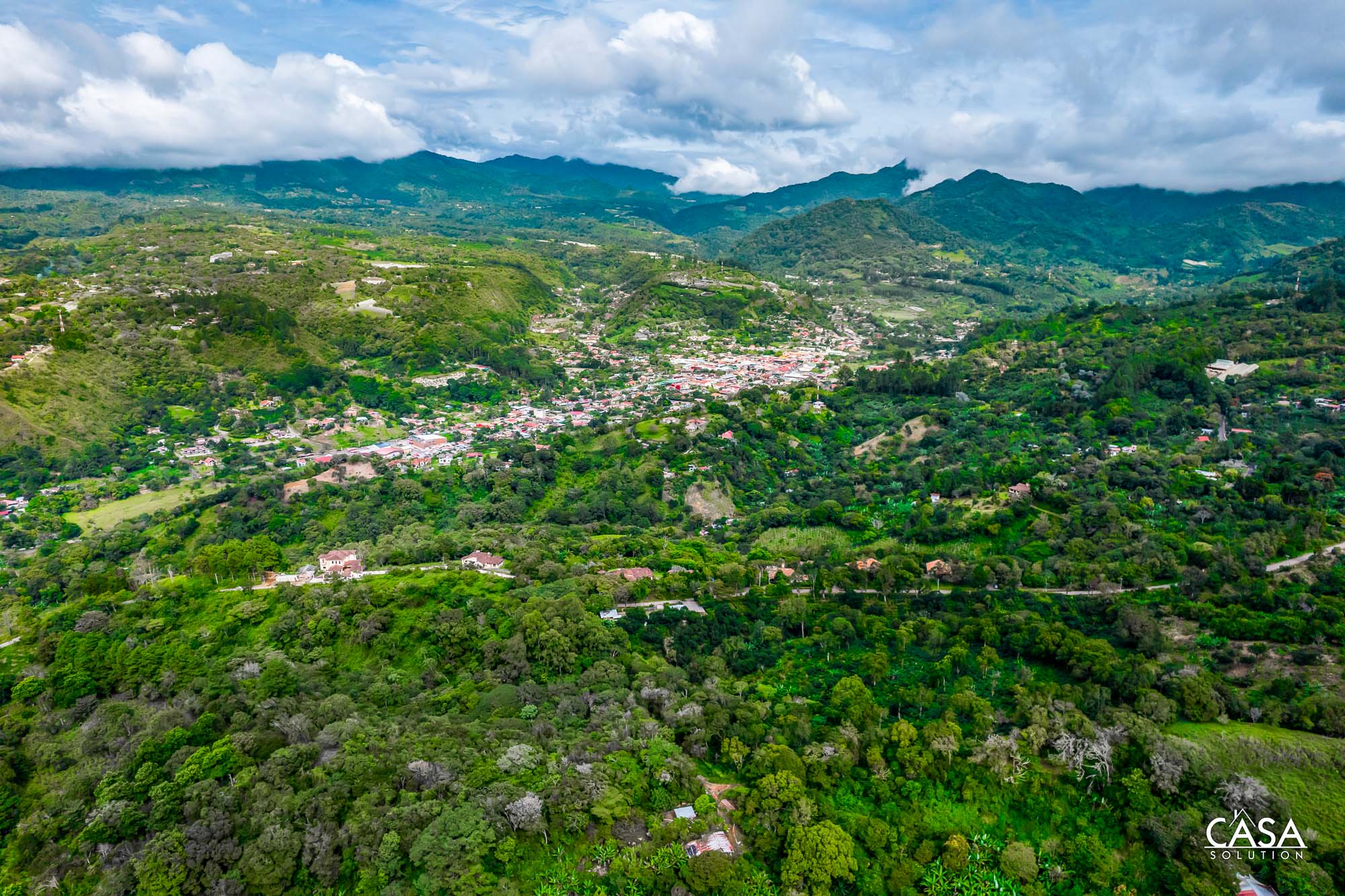Boquete Coffee Farm and Spectacular Mountain View Property for Sale – Only 6 Minutes to Downtown