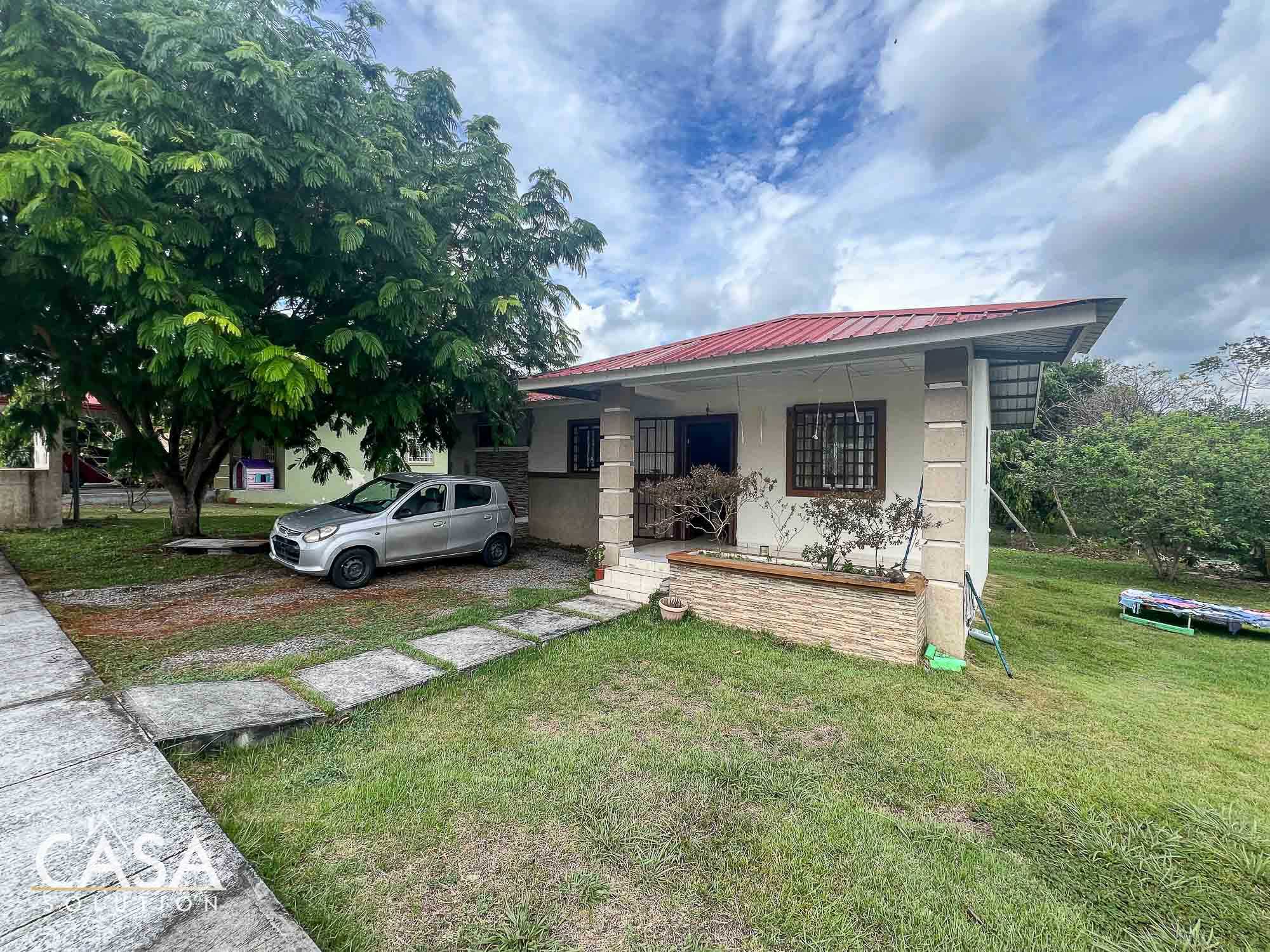 2-bedroom Home for Sale in Los Algarrobos, Dolega Chiriqui. Just 10 Minutes from El Terronal de David