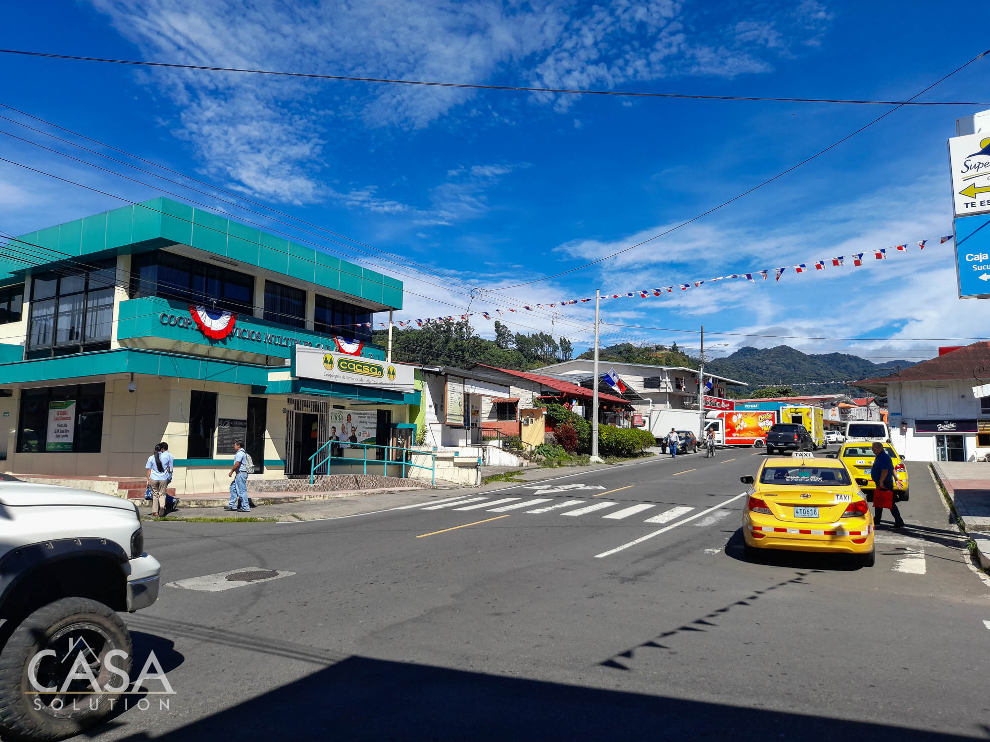 Boquete Commercial Building for Sale with Great “Right in the Center of Downtown” Location