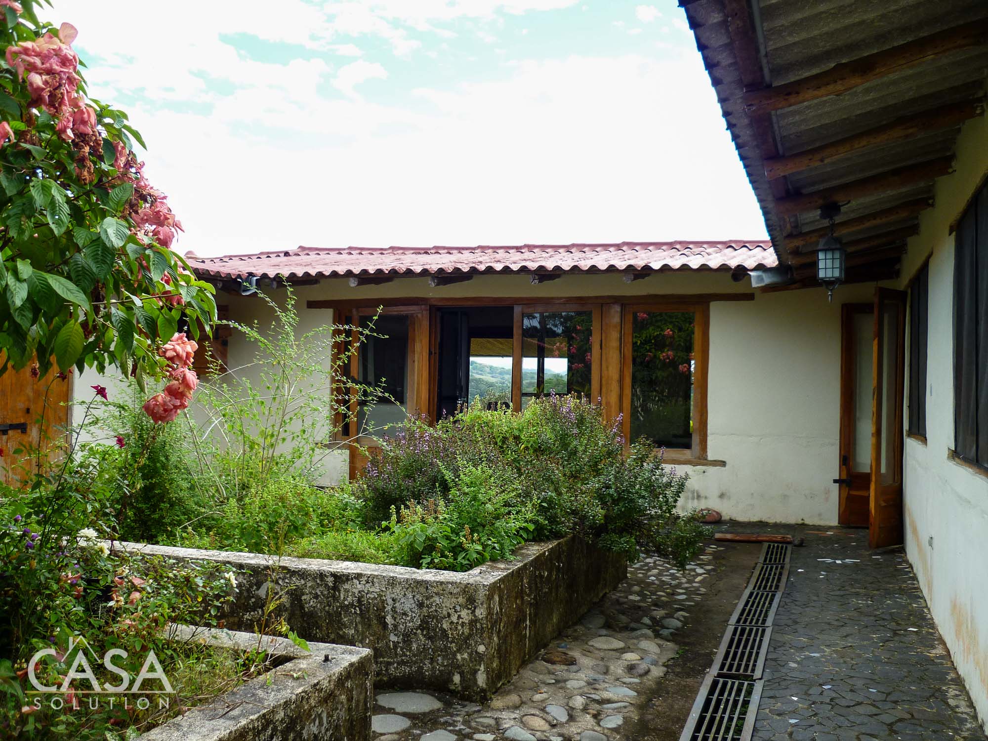 4-Bedroom House for Sale in Las Lajas, Chiriqui
