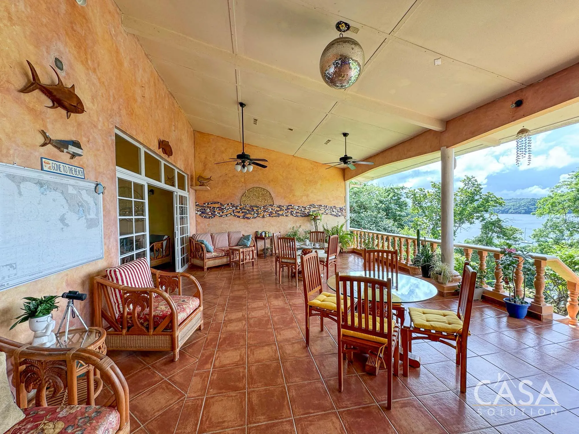 Versatile 1.15 ha waterfront property for Sale in Boca Chica, Chiriquí.  With potential for a private lodge, bed & breakfast, or boutique inn.