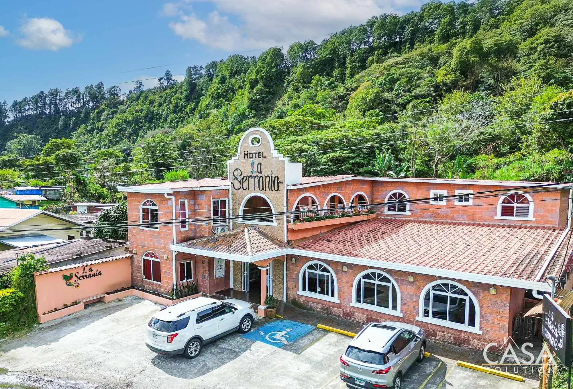 Fully Operational Hotel for Sale in Los Naranjos, Boquete with 22 Rooms, Restaurant, and Complete Inventory, Just 2 km from Downtown. A Prime Investment Opportunity!