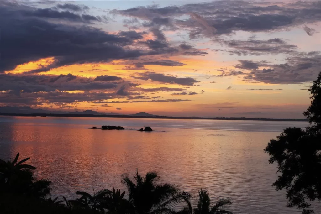 Top 10 Panama Best Beach Towns for Living