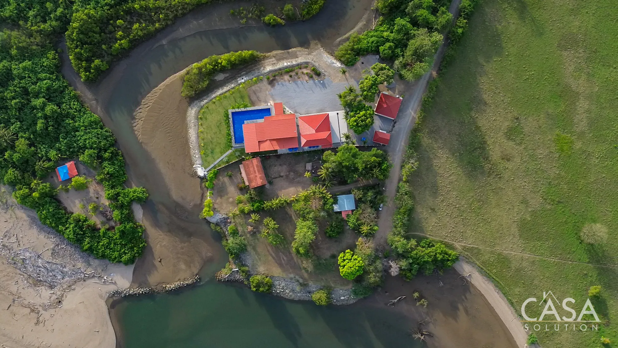 Oceanview 684 sqm Lot for Sale in Las Lajas, San Felix. Ocean views and River access