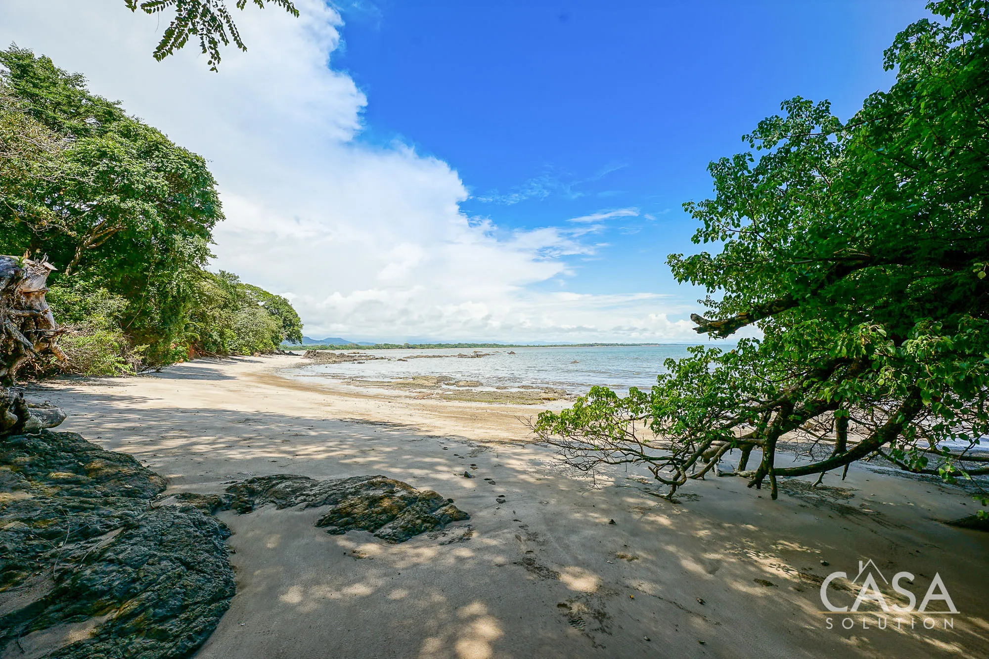 4,506 sqm beachfront lot for sale in Rincon Beach, Chiriquí. With Ocean views private boat launch in a gated community