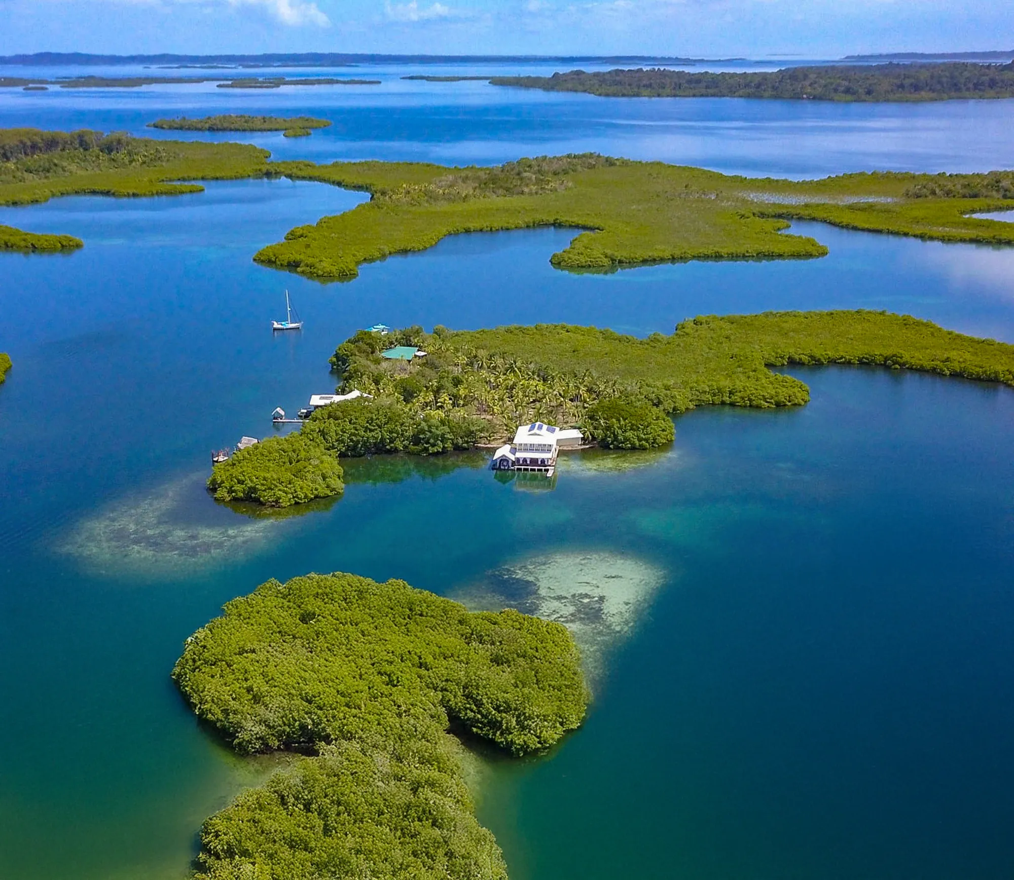 Waterfront Home for Sale in Tierra Oscura, Bocas del Toro – Stunning ocean views and Private dock