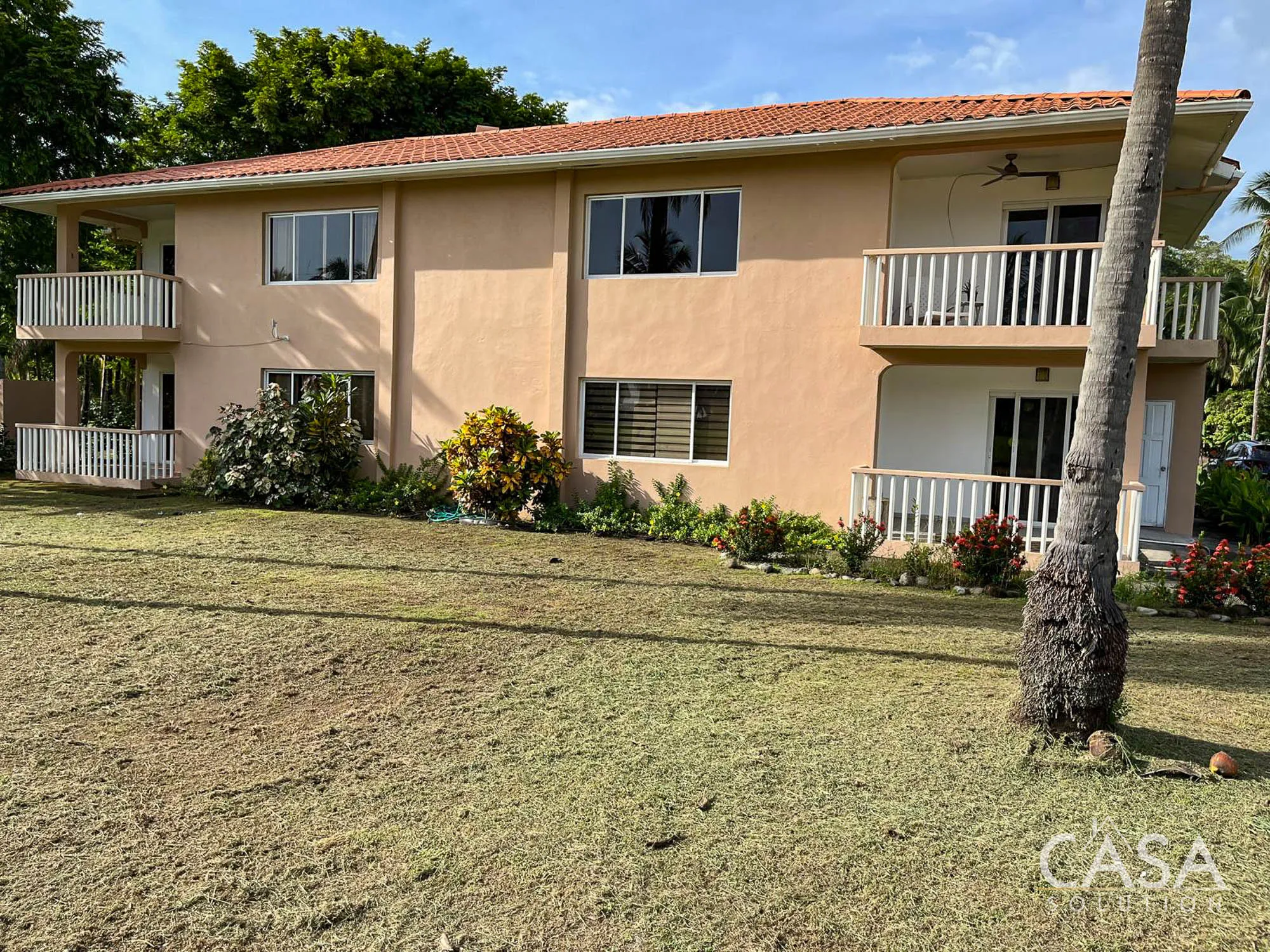 Furnished 2-Bedroom Condo for Sale Just 100 Meters from Playa Las Lajas, Chiriquí